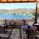 Alexandros Hotel 2*