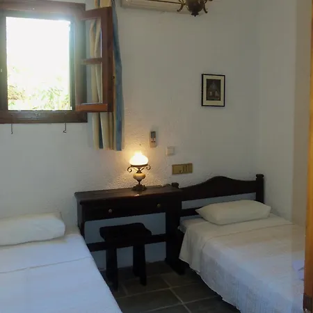Hotel Alexandros 2*