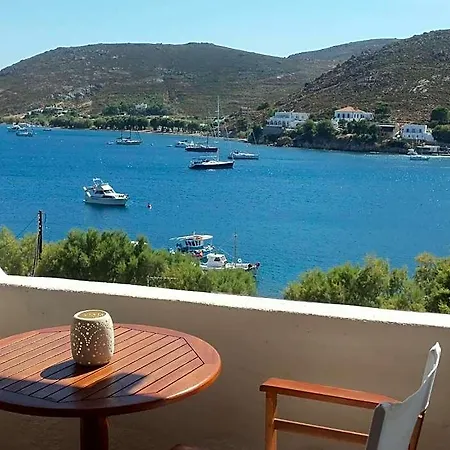 Alexandros Hotel