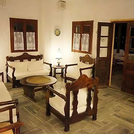 Hotel Alexandros 2*
