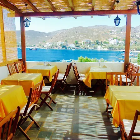 Alexandros Hotel