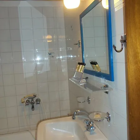 Hotel Alexandros 2*