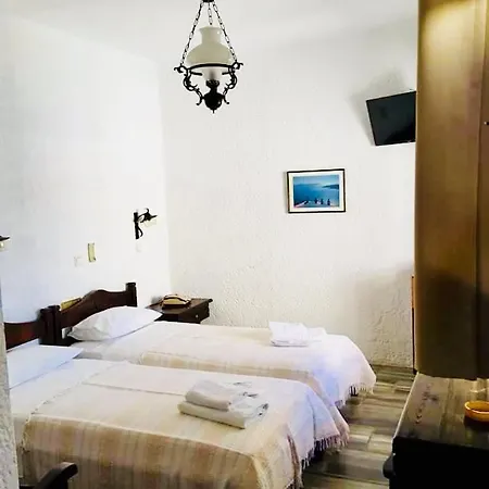 Hotell Alexandros 2*